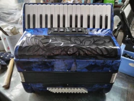 A60-K Аккордеон 34х60-III-5, Aurora