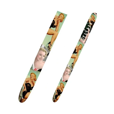 PERRI'S P25MM-1168 - кожаный ремень (2,5') для гитары (Мэрилин Монро) фото 1