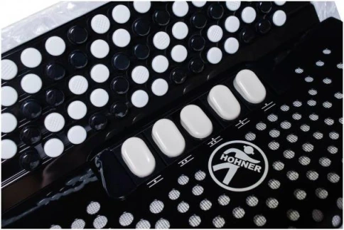 HOHNER Nova III 96 white (C-stepped) - Баян фото 7