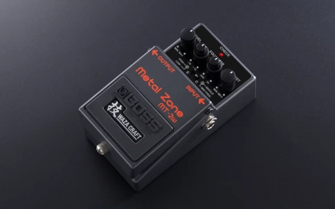 Педаль эффекта BOSS MT-2W Metal Zone Waza Craft фото 4