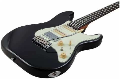 CRAFTER Charlotte (Silhouette) VVS RS Cosmic Black - Электрогитара фото 5