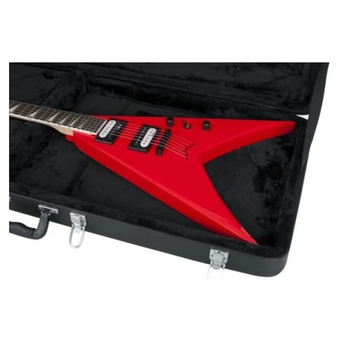 GATOR GWE-EXTREME - жесткий кейс для гитар типа Flying V и Explorer фото 3