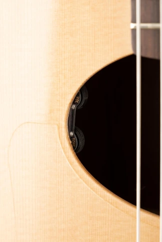 Daimen Performer Series Классическая гитара со звукоснимателем, с вырезом, размер 4/4, Kremona фото 7