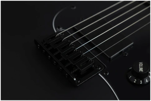 VESTON EST BK - Электрогитара шестиструнная фото 5