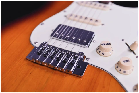 CRAFTER Modern Seoul VVS MP Tobacco Sunburst - Электрогитара фото 4