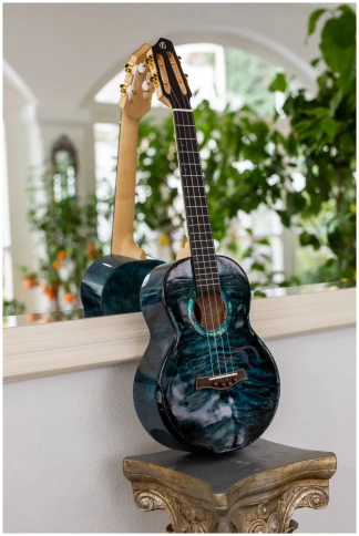 FLIGHT A10 QM Aqua Blue - Укулеле тенор фото 16