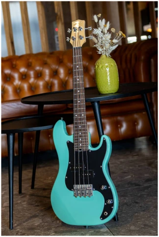 FLIGHT Mini Bass Lite SFG - Бас-гитара уменьшенная фото 17