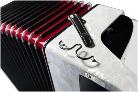 HOHNER Nova III 96 white (C-stepped) - Баян фото 3