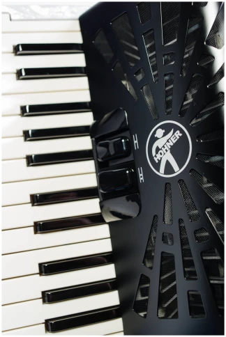 HOHNER Bravo II 60 white - Аккордеон 1/2 фото 8