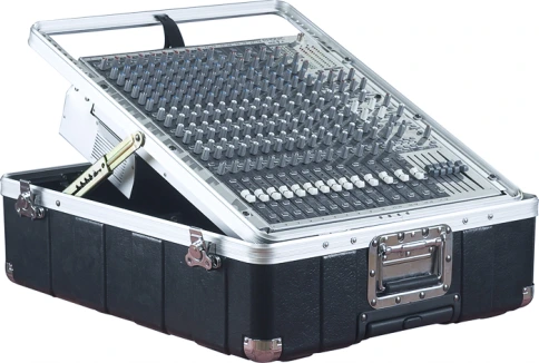 GATOR G-MIX-12 PU - пластиковый кейс для микшеров, на колёсах, 12U, 6.5' глубина фото 2