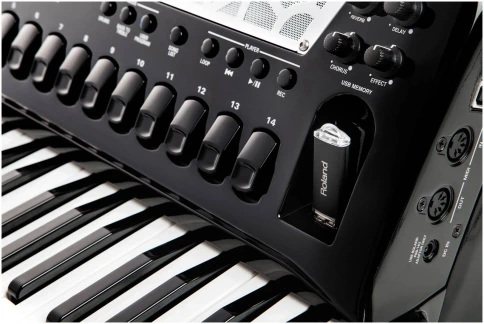 ROLAND FR-8X RD - Аккордеон фото 9