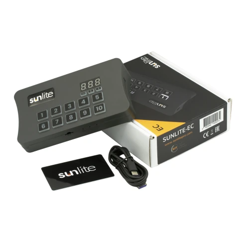 SUNLITE - EC - DMX-интерфейс, 1024 канала, USB Type-C, MicroSD, 4xDMX-выход фото 3