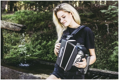 HOHNER XS Adult - Баян фото 6