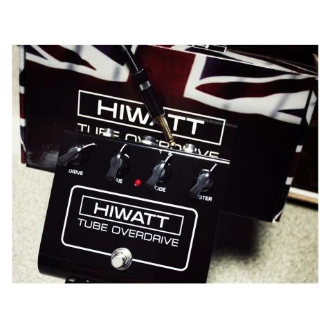 HIWATT Tube Overdrive - ламповая педаль эффектов для гитары (овердрайв) фото 2