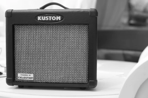 Комбо гитарный Kustom TUBE12 фото 2