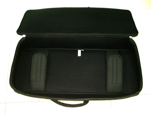 GATOR GKB-PSR20 - нейлоновый чехол для клавиш с размерами 1016 х 450 х 159 мм фото 4