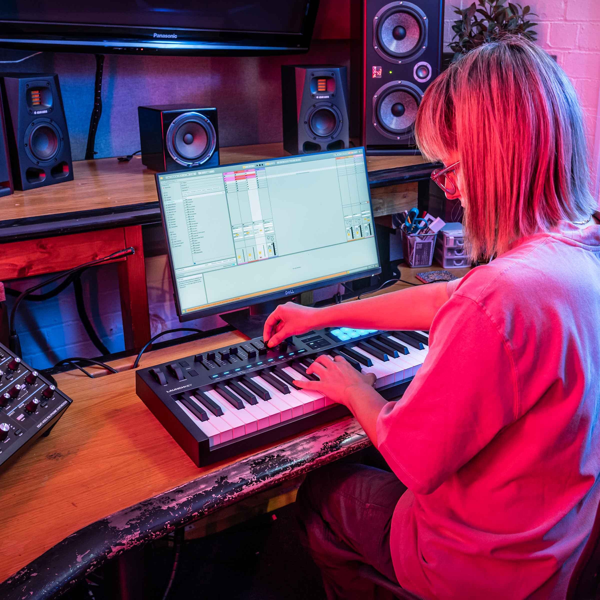 Novation_2